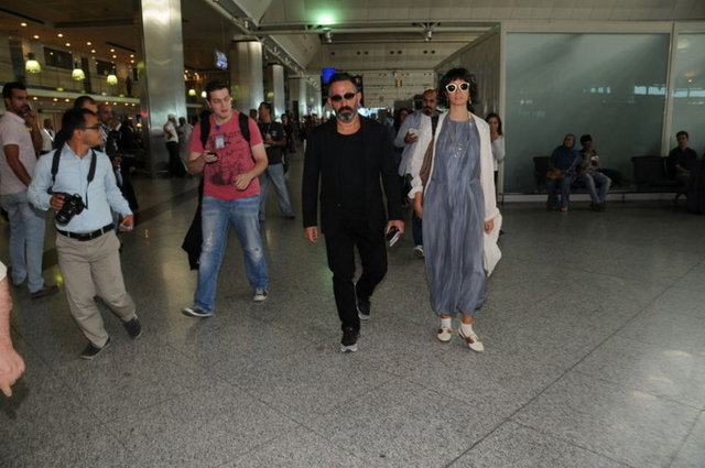 Ünlü şovmen Cem Yılmaz, onursal başkanlığını yönetmen Ferzan Özpetek'in yaptığı 3'üncü Roma Türk Film Festivali için İtalya'ya gitti.