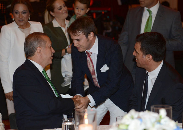 Mustafa Ceceli, Başbakan Erdoğan ile bir süre sohbet etti