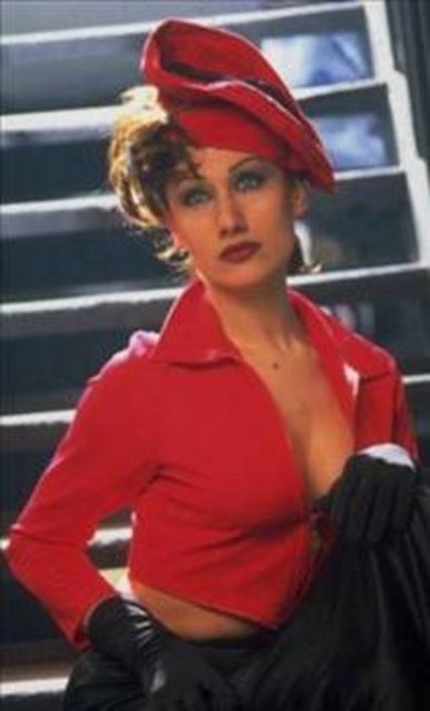 Yarışmaya katılmak gibi bir düğüncesi olmadığını, bu konuda halasının kendisine baskı yaptığını söyleyen Ceylan, gecenin sonunda sonuçtan oldukça memnundu.