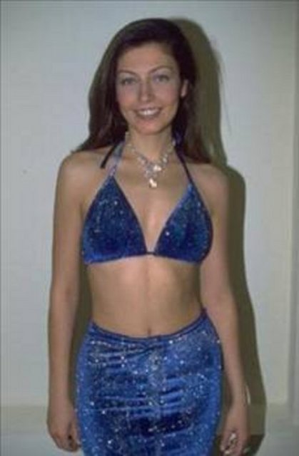 Asıl mesleği mimarlık olan Dursun taçla gelen şöhretin keyfini fazla sürmedi.