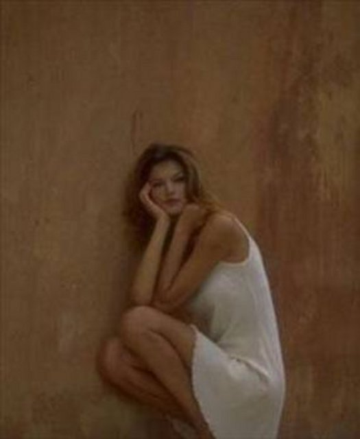 Güzelliğinin yanı sıra bacak boyu ile de adından söz ettiren güzel mankenin podyum yolculuğu pek uzun sürmedi.