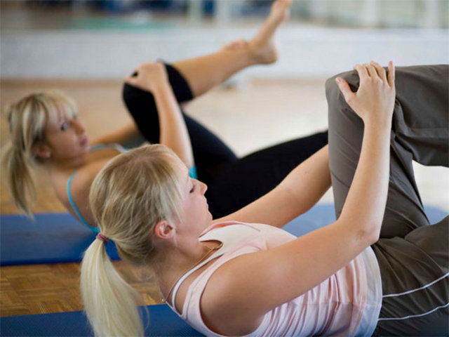 Efsane 5- Düşük yoğunluktaki egzersiz daha fazla yağ yakar: Egzersiziniz ne kadar yoğun olursa, yaktığınız karbonhidrat miktarı o kadar fazla olur ve vücudunuz tüm karbonhidratları yaktıktan sonra yağ yakımına başlar.