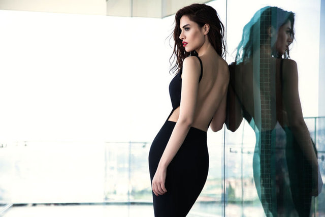 Şükran Pınar Ovalı