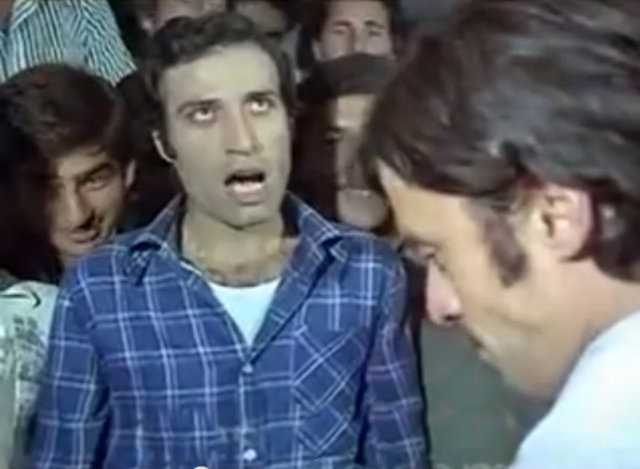 Hababam Sınıfı / Kemal Sunal  Kıymetli alkollere örnek ver: Vodka ve kanyak olabilir