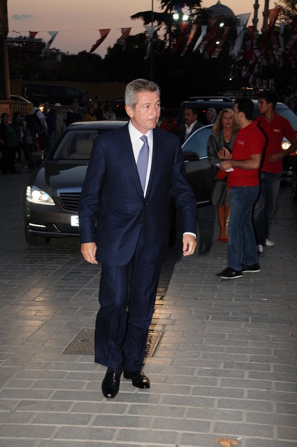 ALİ DİNÇKÖK 