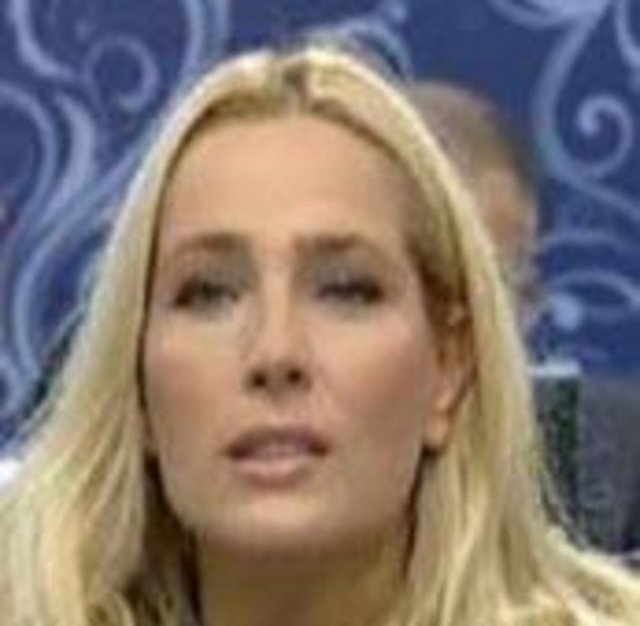 Kasımlıoğlu sunduğu bir program sırasında kaybolan bir çocuğun hikayesi anlatılırken hüngür hüngür ağlamasıyla da hafızalarda yer etmişti.  -