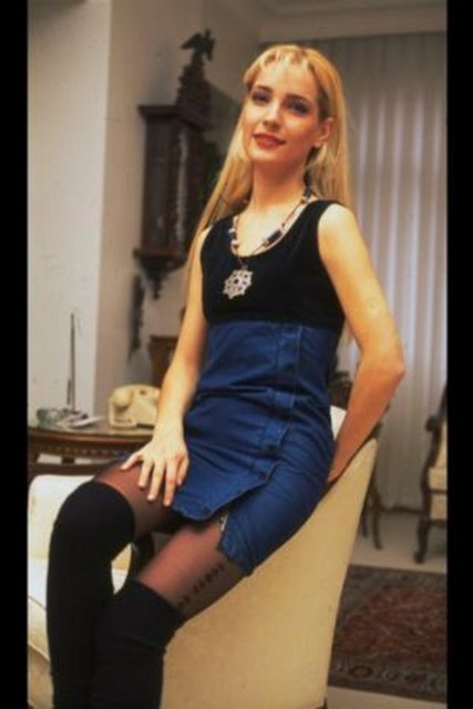 ZEYNEP KASIMLIOĞLU - İstanbul Üniversitesi İletişim Fakültesi mezunu olan Kasımlıoğlu yazılı basının ardından ekranlara transfer oldu.