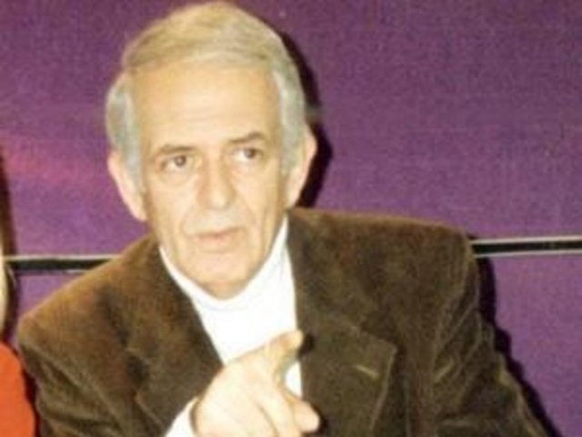 Her kelimesi kolaylıkla anlaşılan, yumuşak ses tonuyla hafızalarda yer etti Huş.