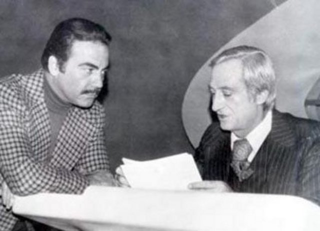 Radyo mikrofonu başında başladığı mesleğini daha sonra TV ekranlarına taşıdı...