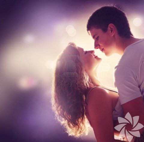 Daha iyi bir insan olacaksınız. Orgazma tırmanışta, orgazm esnasında ve    - sonrasında salgılanan tüm iyi-hissettirici kimyasallar, daha iyi bir insan olmanız  - yolunda size yardımcı olacaklar. Dopamin, dürtülerinizi ve hırslarınızı artırır.  - Oksitosin, sizi daha rahat, nazik, sabırlı ve sevgi dolu yapar. Testosteron, işte daha  - iyi bir performans getirir. Endorfinler, stresinizi azaltır ve daha mutlu hissettirir. Her  - derde deva, değil mi?