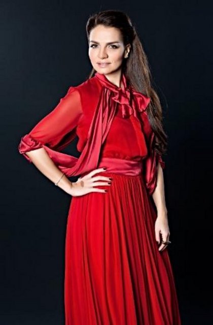 EBRU AKEL - Çiçeği burnunda anne Ebru Akel'i 25 bin 659 kişi takip ediyor. -  -  -  -  -  -  -  -