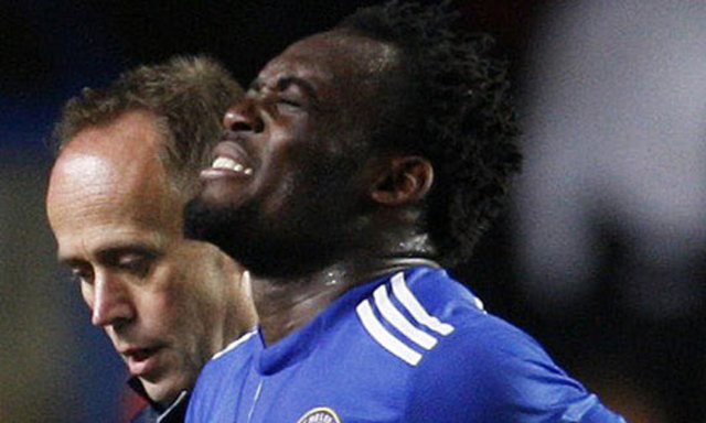 -Michael Essien bitmek tükenmek bilmeyen enerjisini günde 14 saat uyumaya borçlu...
