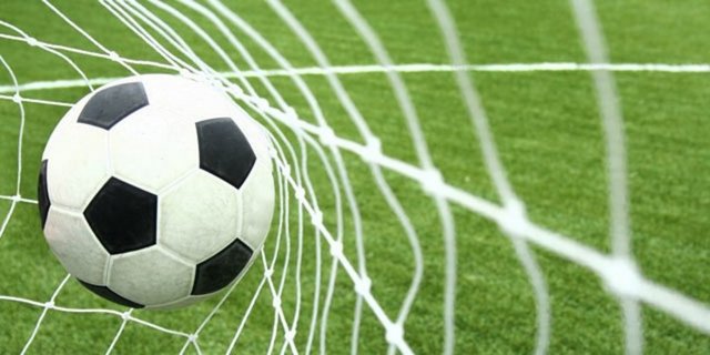 -Bir futbol topunun maçın 3 dakikalık sürecinde aldığı darbeleri yetişkin ve olgun bir insan alsa vücudunun sakat kalacağını ve çok ilginç bir yapı alacağını...