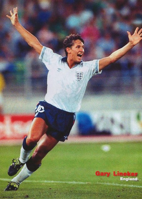 -Eski İngiliz futbolcu Gary Lineker'in Wembley'de iki hat-trick'i var, ikisi de Türkiye'ye karşı... -