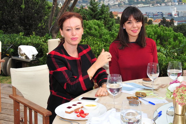 MELDA KOSİF, FULYA CİNİSLİ