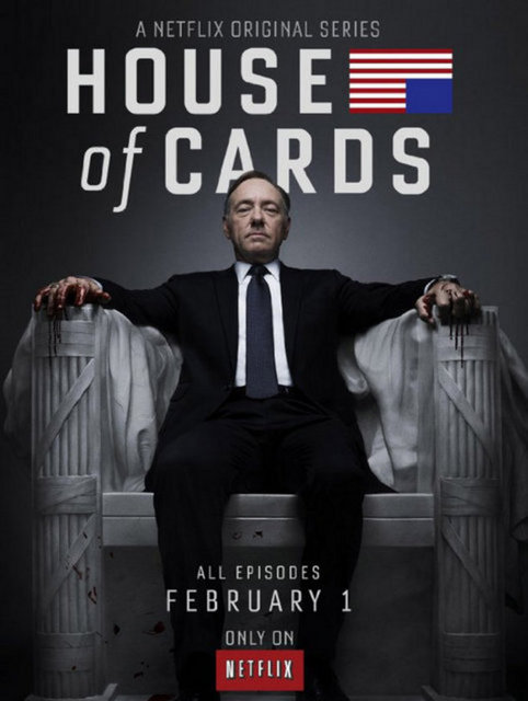 21- House of Cards:  BBC'nin aynı adlı mini dizisinden uyarlanan dizinin arkasında hayli sağlam isimler var. Kevin Spacey ve David Fincher'ın yapımcıları olduğu dizinin BBC versiyonu da Michael Dobbs'un kitabından uyarlanmış.