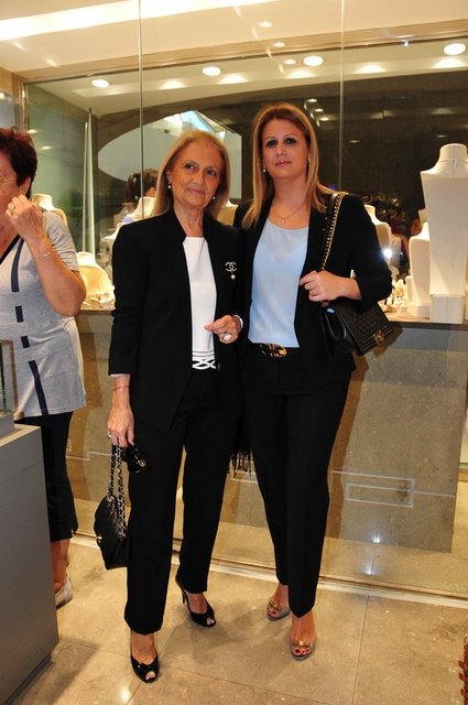 SİBEL SERİN, MELİS YELKENCİ 