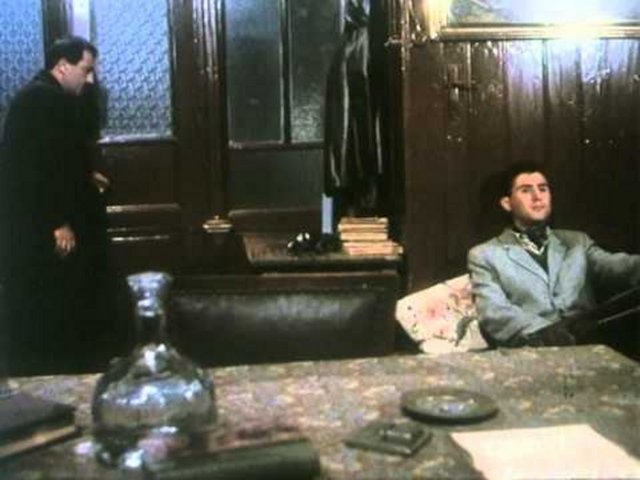 1994 	Bir Aşk Uğruna 	(Enver)	 	(Antalya Altın Portakal Film Festivali En İyi Yardımcı Erkek Oyuncu Ödülü)	 -