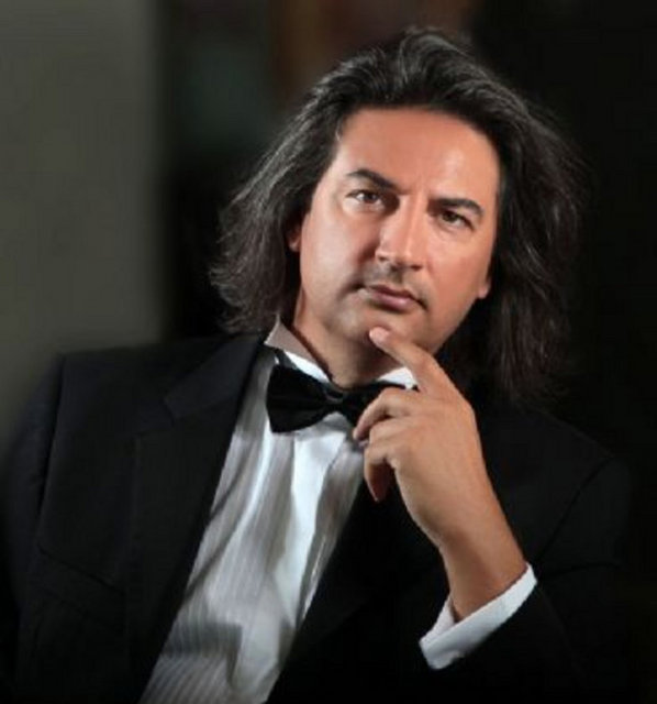 Çelik Erişçi