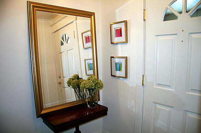 Ev alarmını yansıtacak yere ayna koymayın!