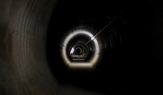 HİTLER'İN GİZEMLİ TÜNELİ! - Avusturya'da Nazi lideri Hitler'e ait olduğu iddia edilen gizli tünel ortaya çıktı.