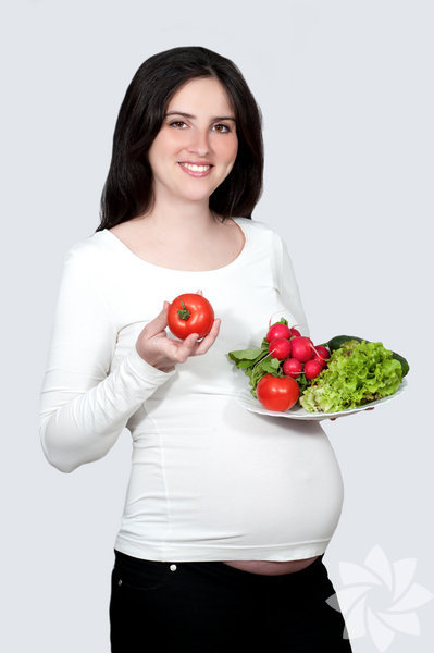 Tahıl grubundan 1-2 porsiyon, ekmek 5-6 dilim tüketilmelidir. Pirinç, bulgur, makarna, börek tahıl grubu besinlere örnek olarak verilebilir.