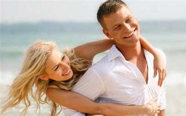 5. Kocanıza eve gelen önemli bir misafir gibi davranın.