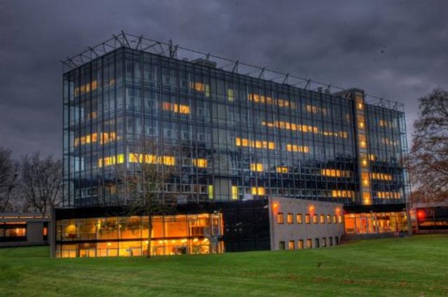 170 University of Vienna - 172 Yeshiva University - 172 Université Catholique de Louvain - 174 University of Delaware - 174 University of East Anglia -