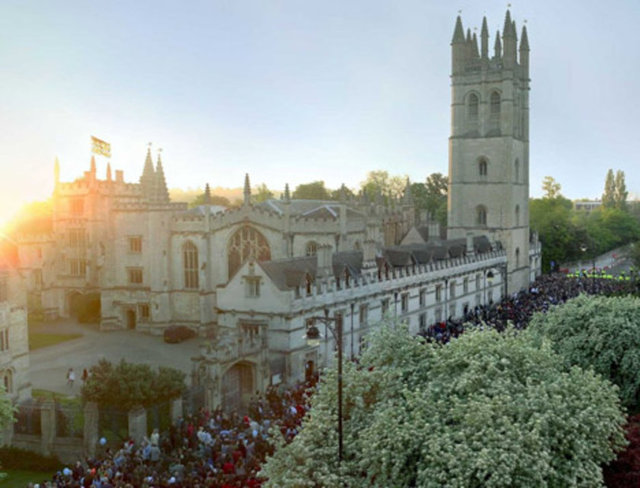 4. Oxford Üniversitesi, Oxford - İngiltere