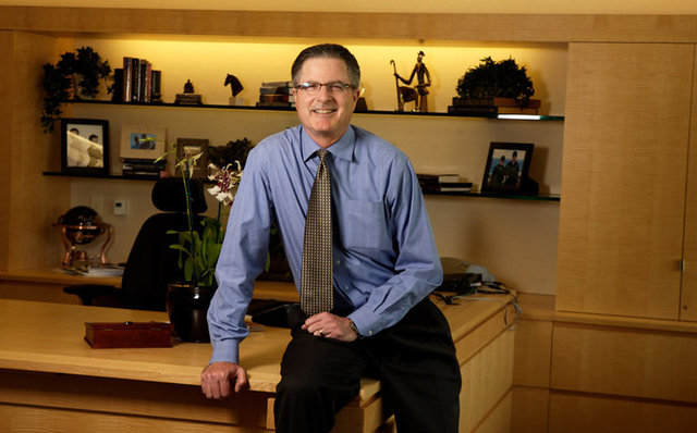 J.S. Watson   - Chevron CEO  - EMEKLİ MAAŞI: 261,631 dolar