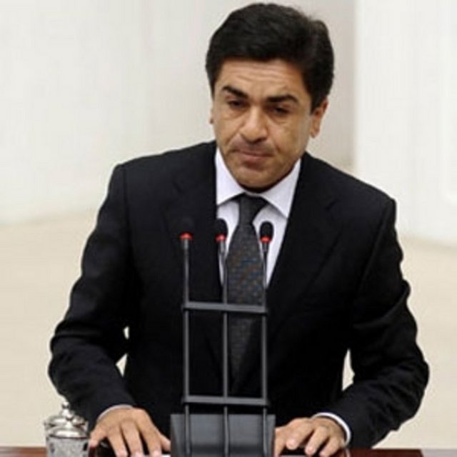 Bengi Yıldız: Muhabir