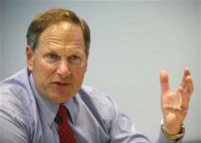 David M. Cote  - Honeywell CEO  - EMEKLİ MAAŞI: 948,287 dolar -