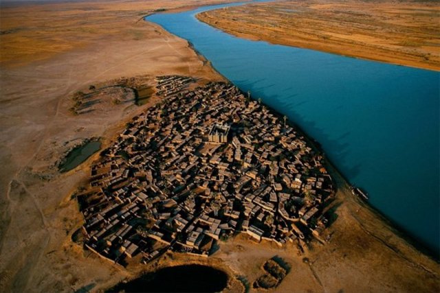 Niger Gölü Kıyısı, Mali
