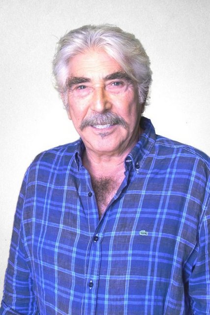 SEVDALUK -  -  - Ekranların İki ünlü ve duayen ismi; Demet Akbağ ve Erdal Özyağcılar'ı bir araya getiren "Sevdaluk", kasım ayında seyirciyle buluşacak.