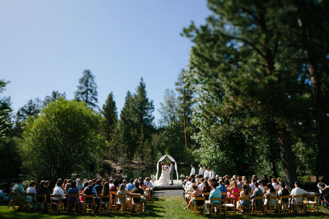 Düğünde başlarına gelene inanamadılar - Tüm hazırlıklar düğün gününün kusursuz geçmesi içindir. Ancak hiç beklenmedik şansızlıklar gelinle damadın yakasını bırakmaz...