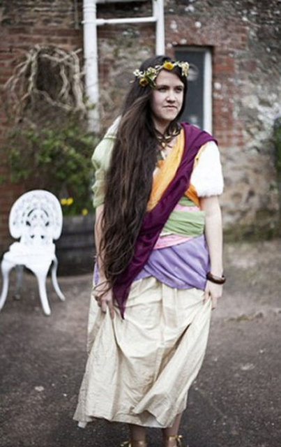 6 yıldır sevgilisi olmadığını söyleyen Gelder, bir süredir meditasyon, yoga ve bazı spiritüel faaliyetlerle 'kendini keşfe çıktığını' belirtti.