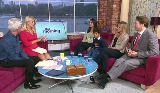 İnsanlar ona kaplumbağa çocuk diye seslendiğinde çok üzülüyordu ve cevap vermenin çok zor olduğu o soruyu neden onun bu şeye sahip olduğunu soruyordu.' dedi...