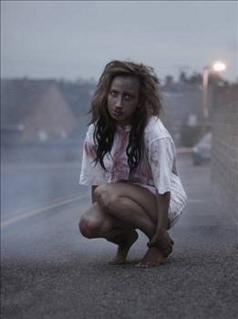 Bu bir akli depresyon ve intihar eğilimleri sendromudur, öyleki bu durumda hasta herşeyini kaybetmiş olmaktan şikayet eder; tutkularını, vücudunun bir kısmını yada tamamını, genellikle öldüğünü ve yürüyen bir ceset olduğunu düşünür.