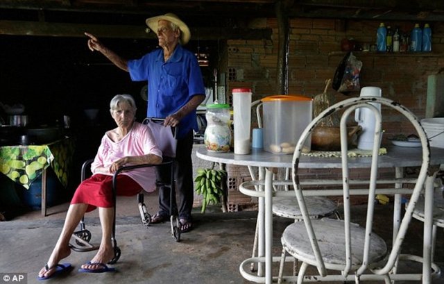 Hastalık tedavi edilemediğinden XP hastaları karanlıkta yaşamak zorunda.