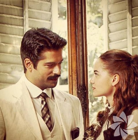  "Yahu küçük hanım, şu kızı kandırıp Müslüman edelim... Sevaplı iştir..." (1928 baskısı, sayfa 62) -  - 