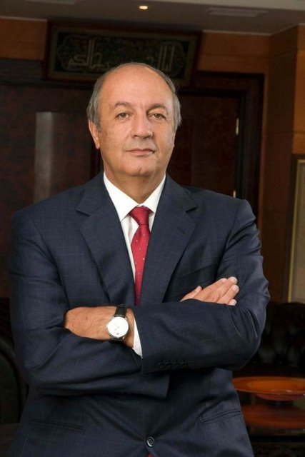 TUNCAY ÖZİLHAN