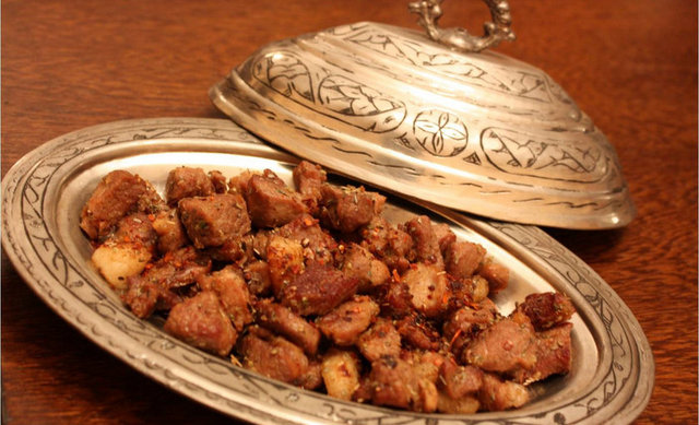 - Kırmızı et değerli bir demir deposudur.