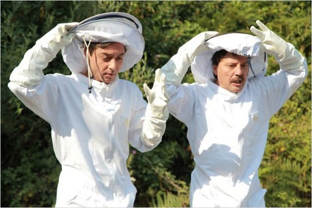 Komedi türündeki filmin yönetmen koltuğunda Ömer Gökhan Erkut oturuyor.