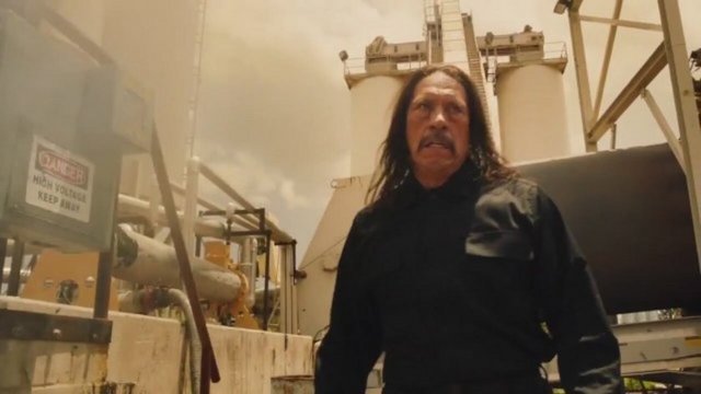 ABD yapımı aksiyon-gerilim türündeki filmde, Danny Trejo, Mel Gibson, Jessica Alba, Alexa Vega, Charlie Sheen rol alıyor. -  -