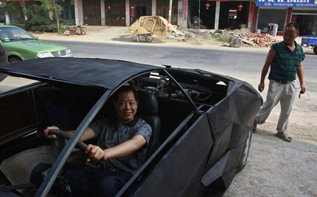 Gördükleri herşeyin kopyasını yapmak ile ün kazanan Çinli mucitler sınır tanımıyor.