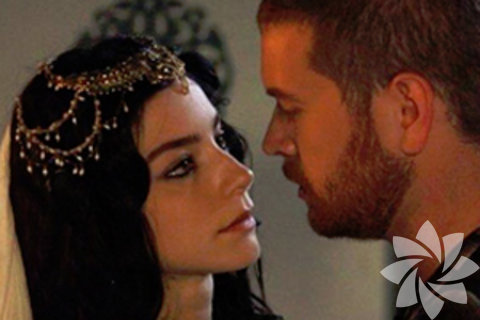 I. Selim, Ayosafya'yı Mimar Sinan'a restore ettirdi, türbesini de onun avlusuna yaptırdı. 