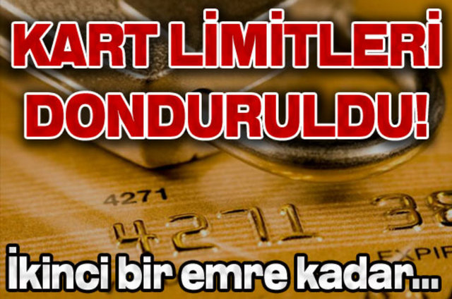 Bankalar, yeni yönetmelik ile vatandaşın kredi kartı limiti gelirin 4 katı ile sınırlanınca limit artışını durdurdu. Çünkü vatandaşın toplam kredi kartı limitini görebilecekleri sistem henüz düzenlenmiş değil. Onlar da limiti aşıp ceza almamak için limit artıramıyor.