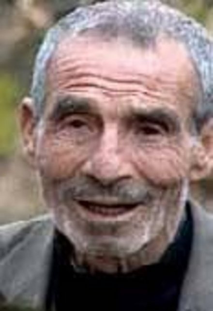 Akbaş, cezaevinde cezasını çekip memleketi Şanlıurfa'ya döner ve kendine yeni bir yuva kurar. Müslüm Gürses ise babasını affedemez ve uzun süre görüşmeme kararı alır.