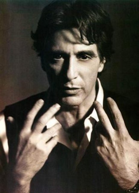 Al Pacino - Ünlü aktörün boyu 1.68 cm. -