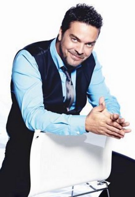 Beyazıt Öztürk - Ünlü şovmenin boyu 1. 84 cm. -